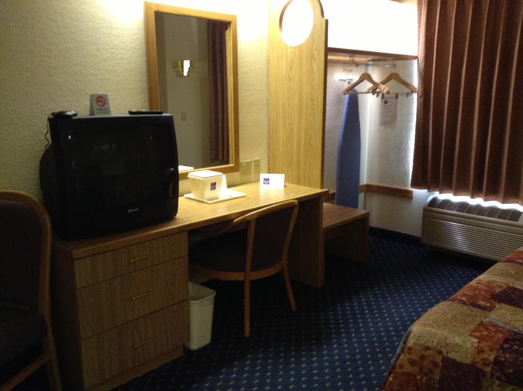 Econo Lodge Denver International Airport Aurora Eksteriør bilde